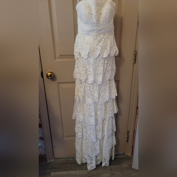 Sue Wang Nocturne Dress/Gown - Picture 2 of 9